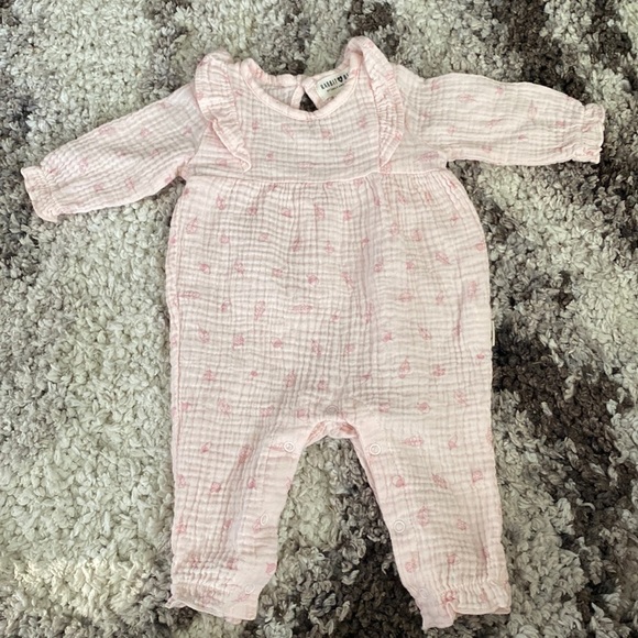 3/$15 SALE RABBIT + BEAR ORGANIC COTTON PINK LEAF JUMPER 0-3 MONTHS - Picture 1 of 6